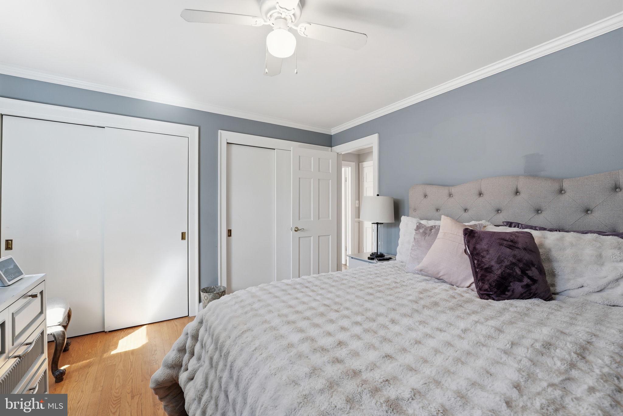 121 RIVER FOREST LANE