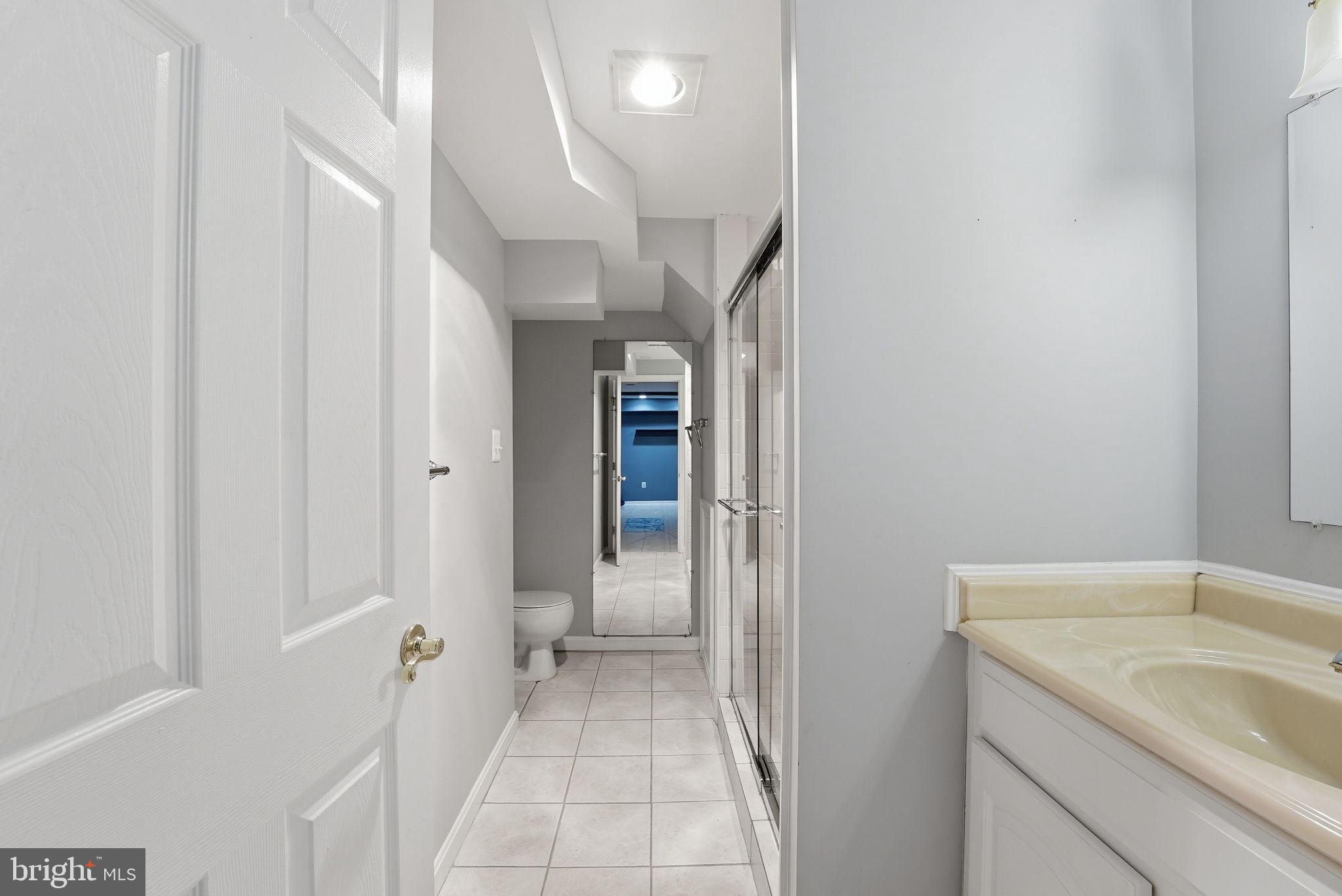121 RIVER FOREST LANE