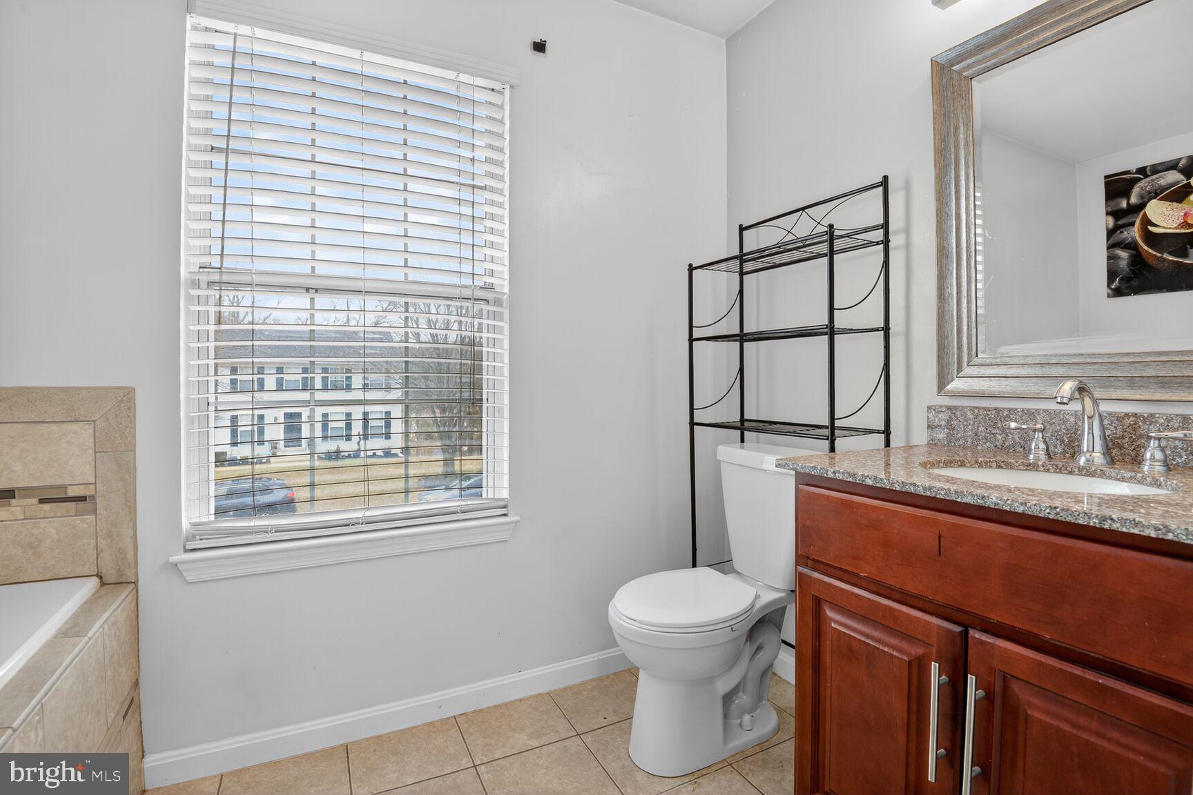 3106 KINGSWAY COURT