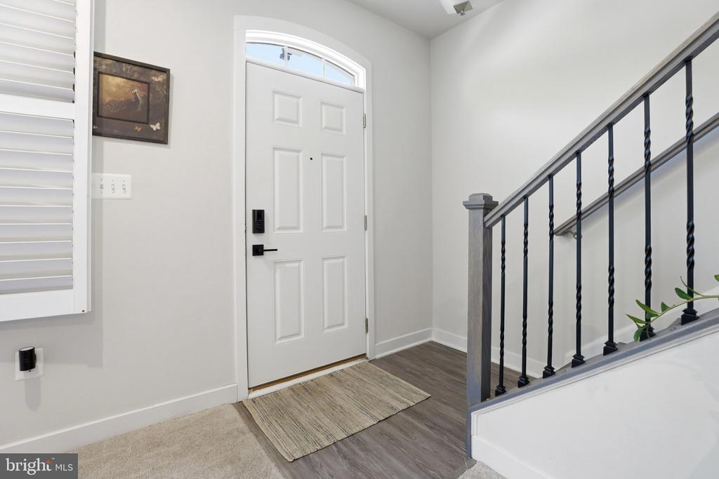 4915 CREST VIEW DRIVE