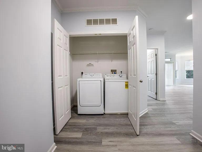 1301 KAREN BOULEVARD 401