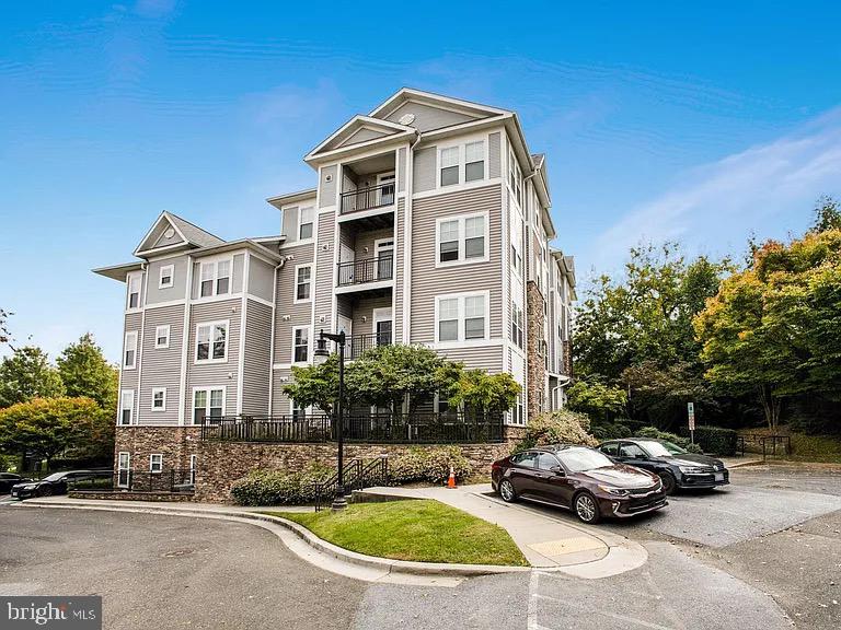 1301 KAREN BOULEVARD 401