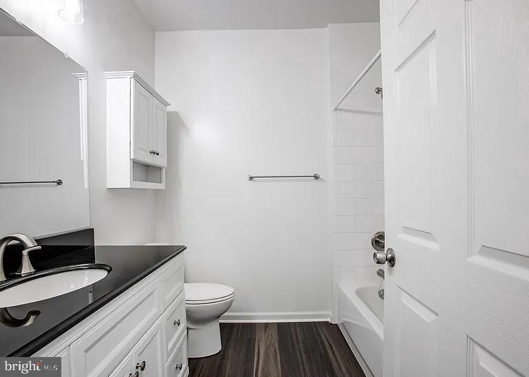 1301 KAREN BOULEVARD 401
