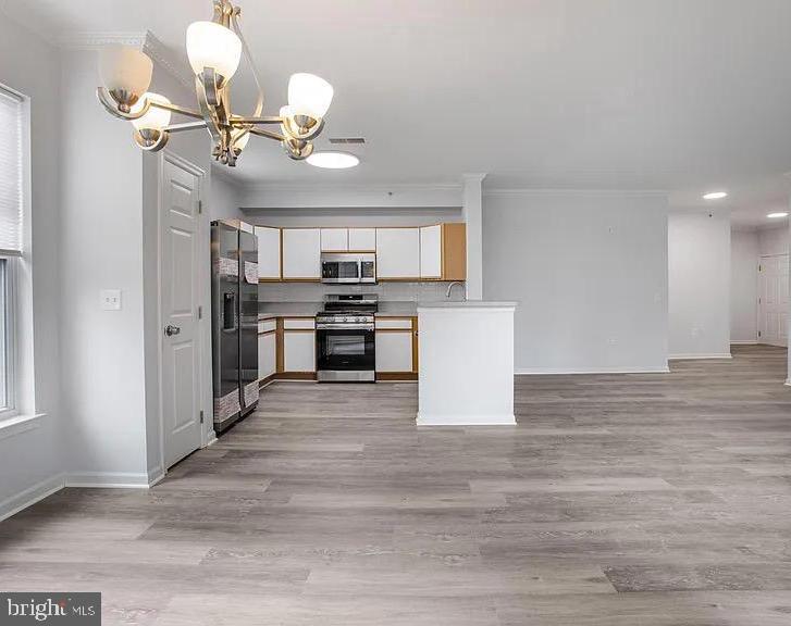 1301 KAREN BOULEVARD 401