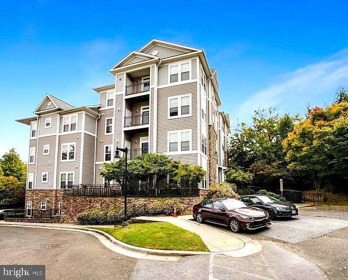 1301 KAREN BOULEVARD 401