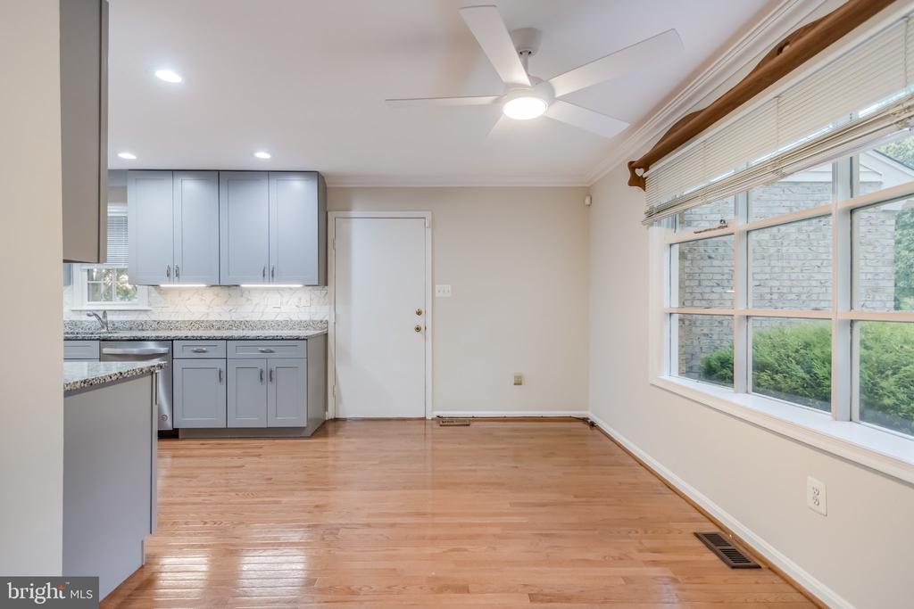 1602 SUNDEW COURT