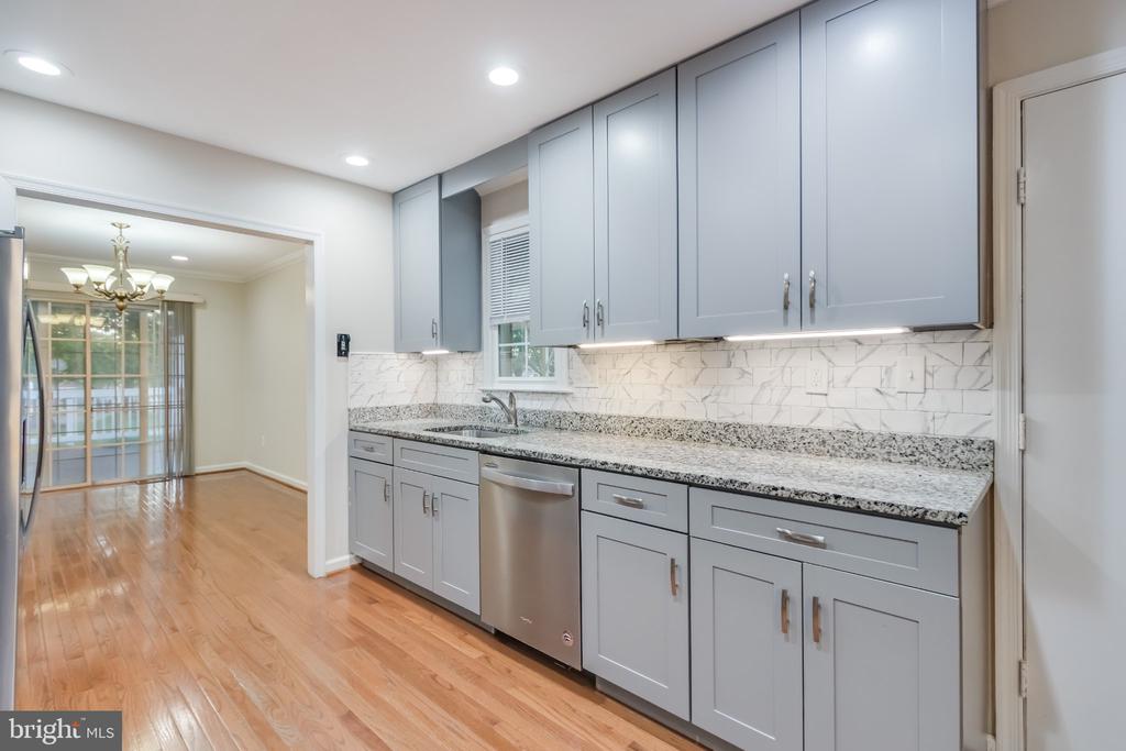 1602 SUNDEW COURT