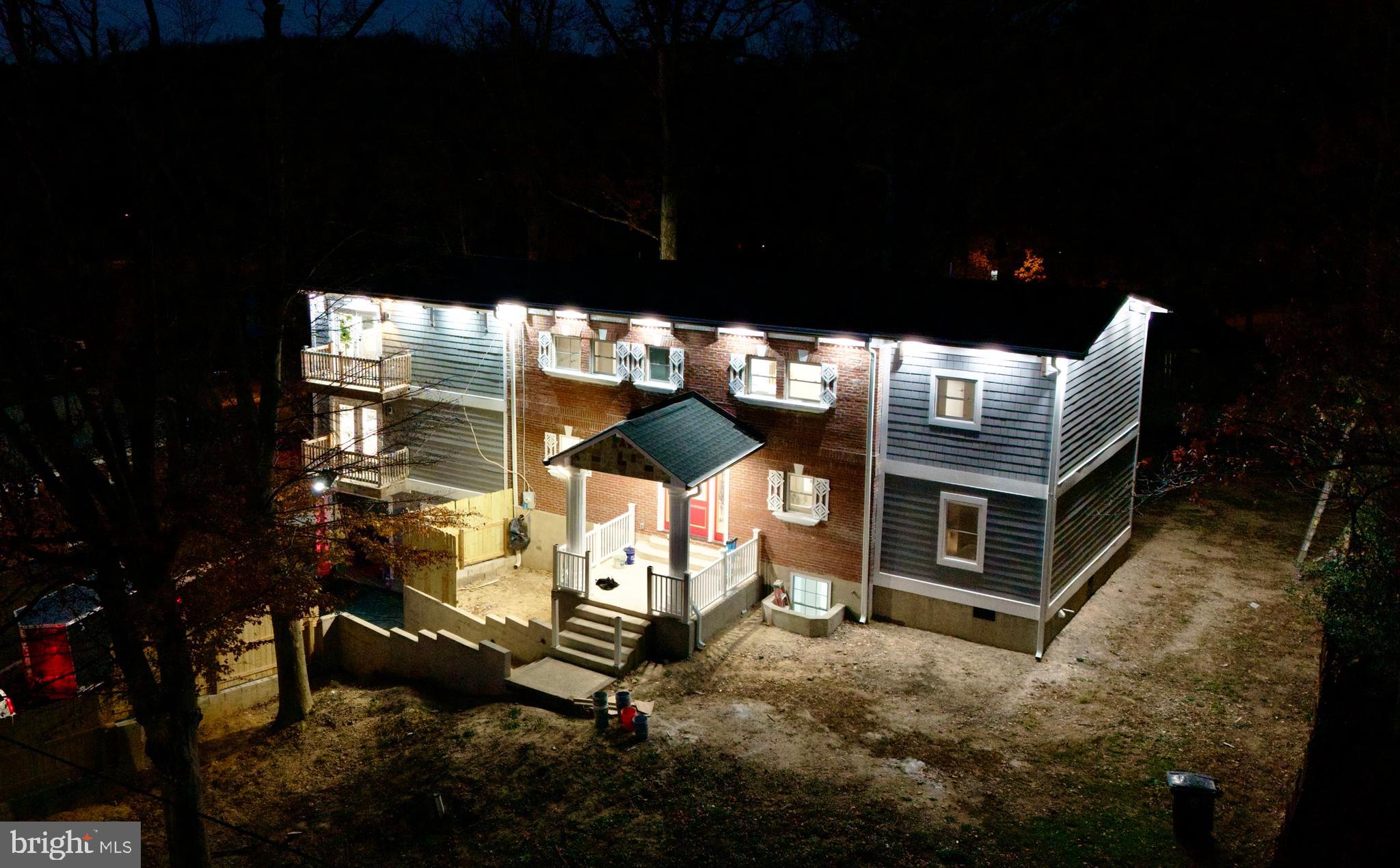 6218 SUITLAND ROAD