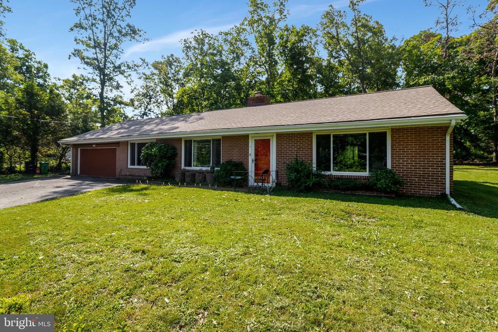 1303 JEFFERSON ROAD
