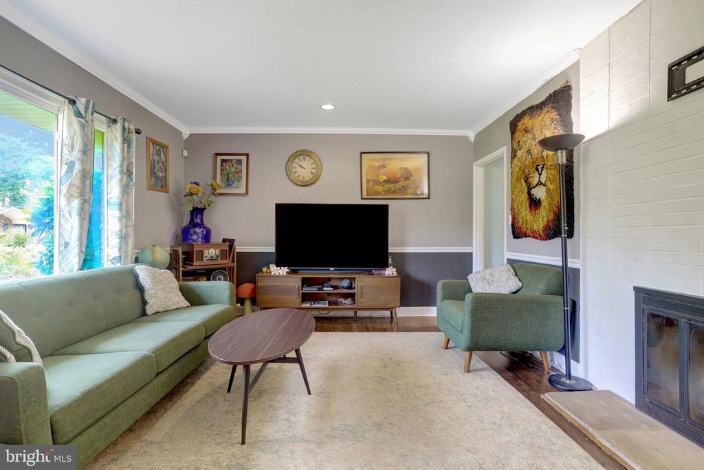 1303 JEFFERSON ROAD