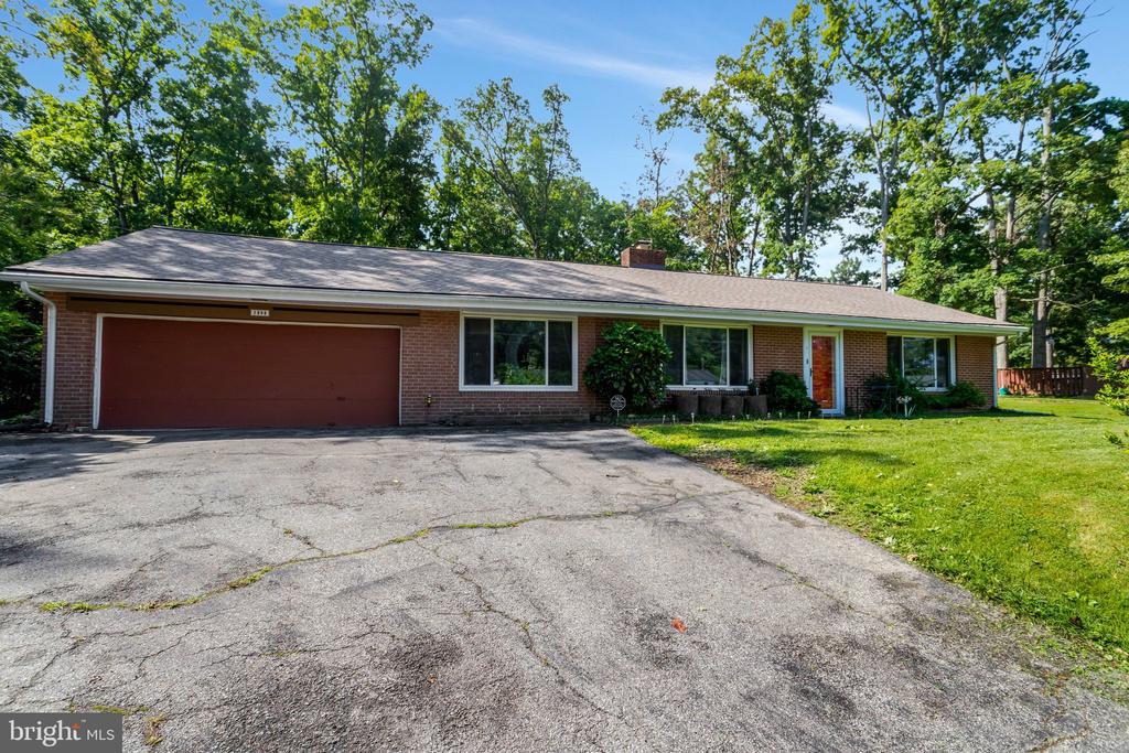 1303 JEFFERSON ROAD