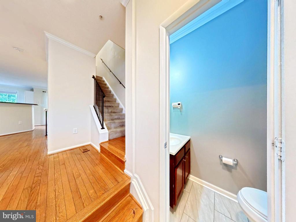 6955 AQUAMARINE COURT