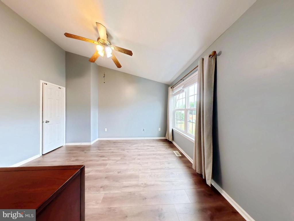 6955 AQUAMARINE COURT