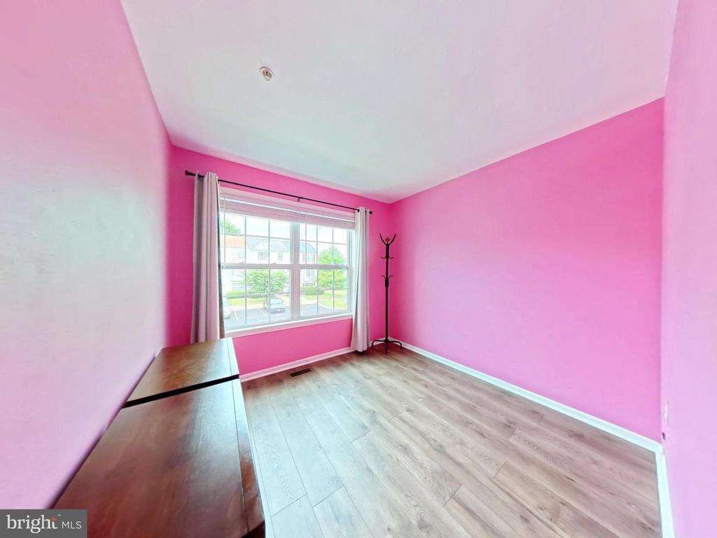 6955 AQUAMARINE COURT