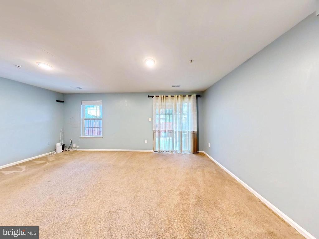 6955 AQUAMARINE COURT
