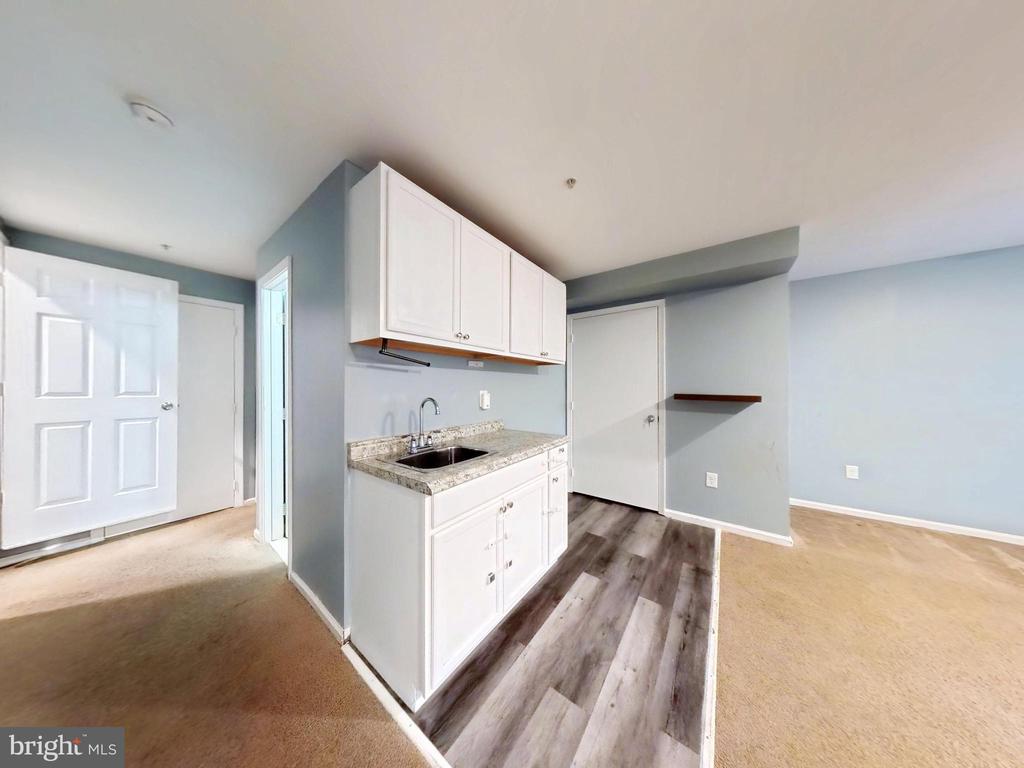 6955 AQUAMARINE COURT