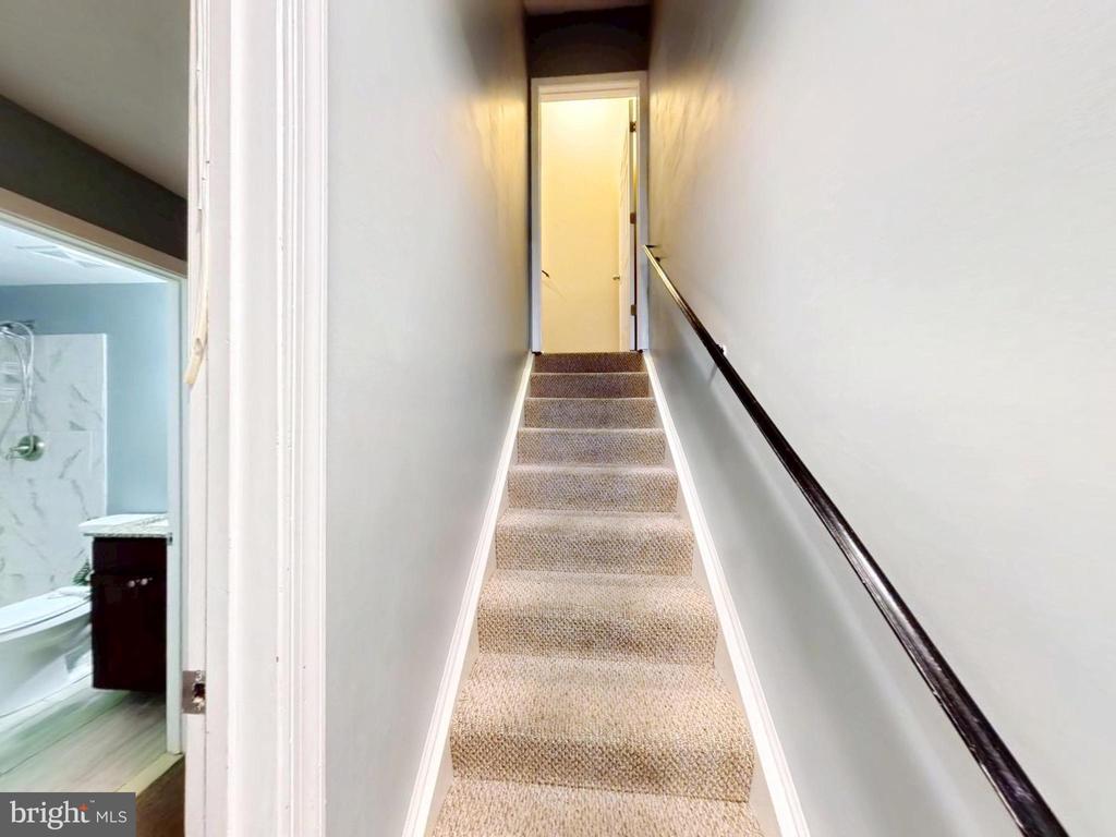 6955 AQUAMARINE COURT