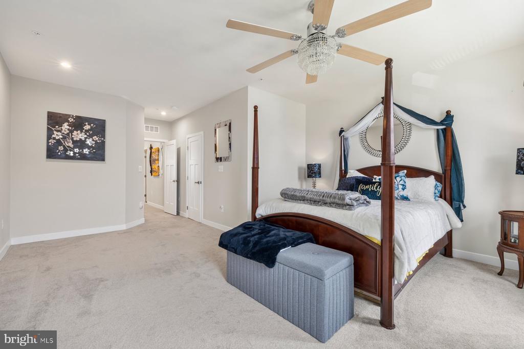 170 LAWNDALE DRIVE