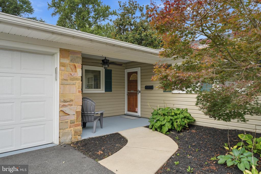 12411 MELLING LANE