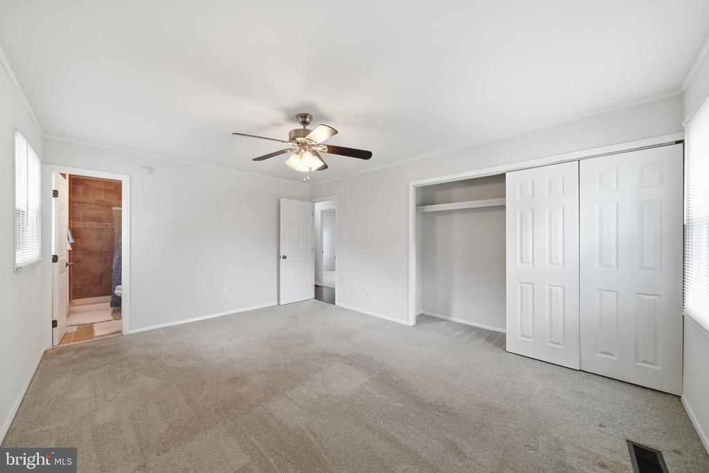 12411 MELLING LANE