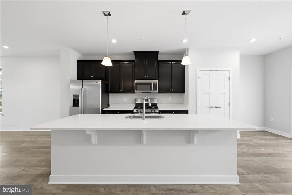 1550 ADAMSON WAY