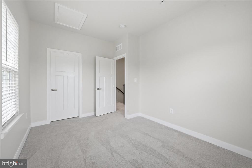 1550 ADAMSON WAY