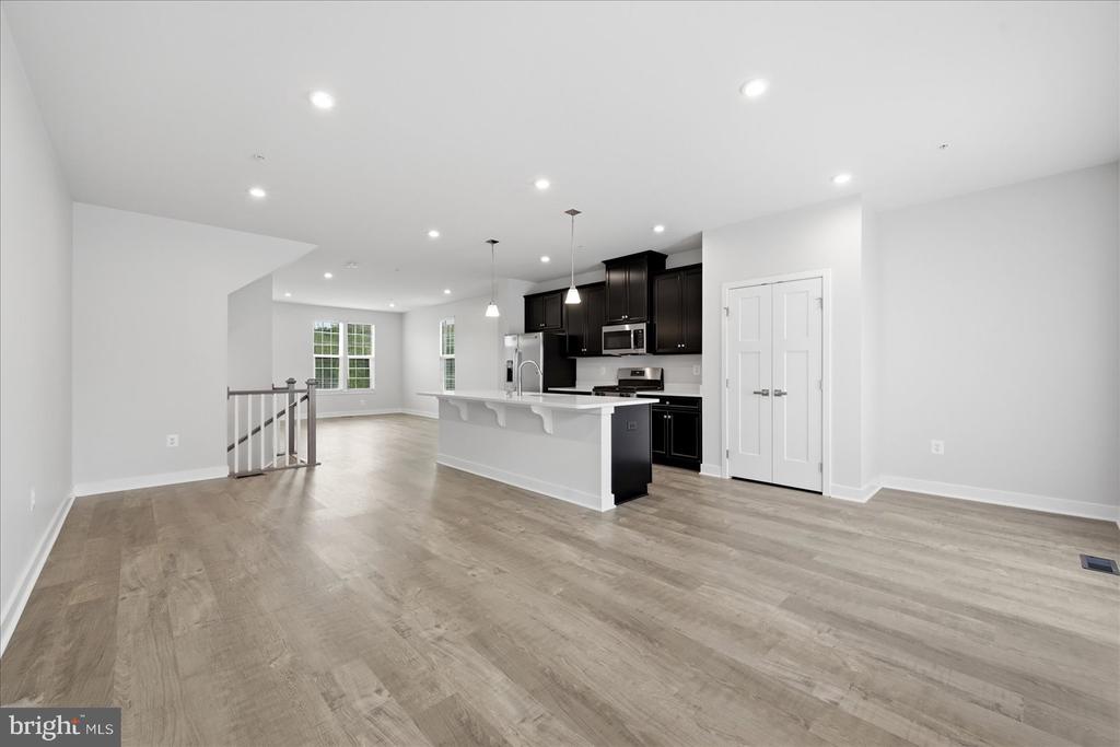 1550 ADAMSON WAY