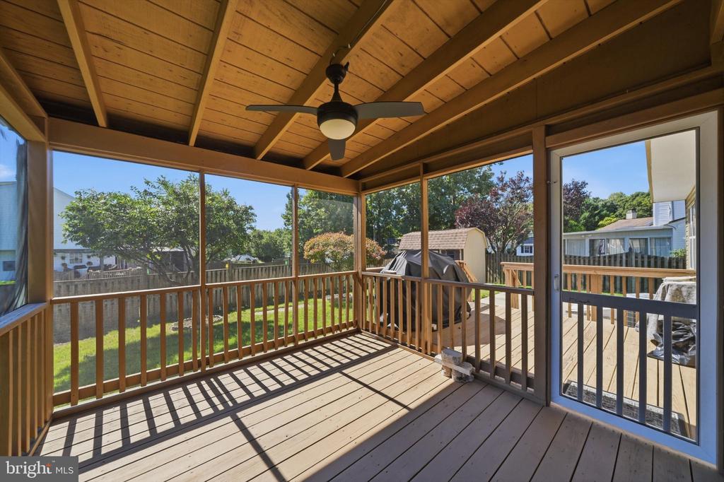 6305 JUANITA COURT