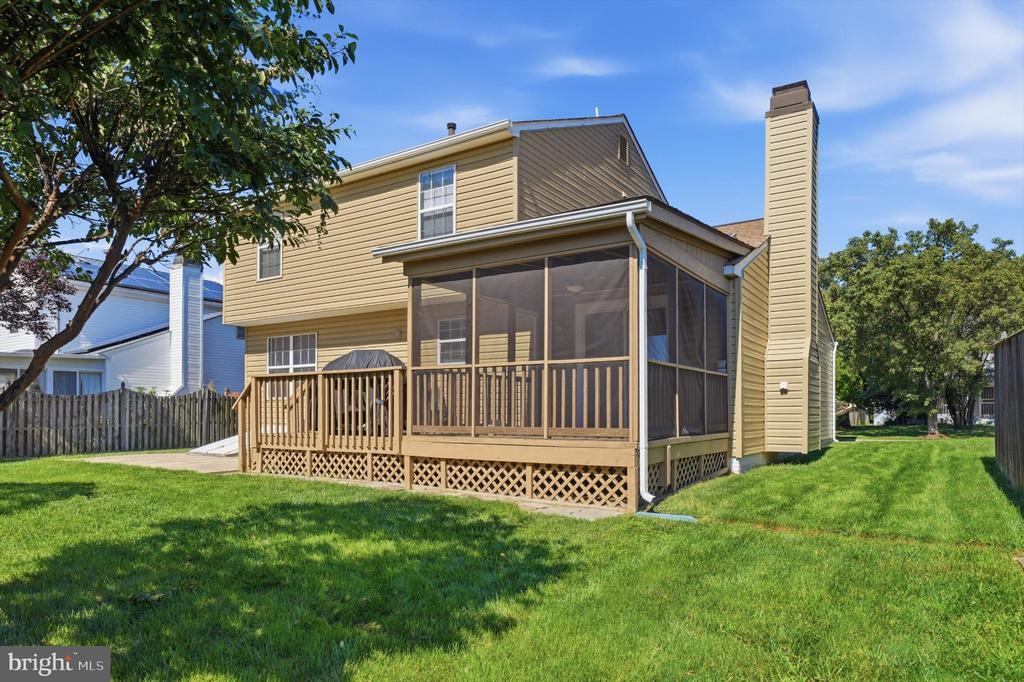 6305 JUANITA COURT