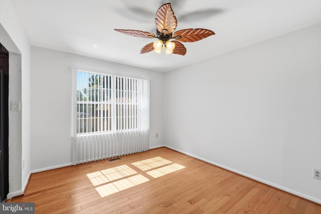 6305 JUANITA COURT