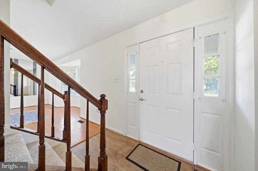 6305 JUANITA COURT
