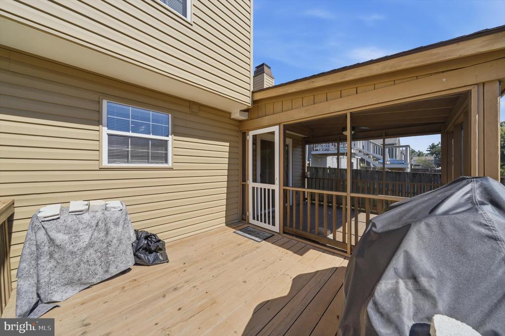 6305 JUANITA COURT