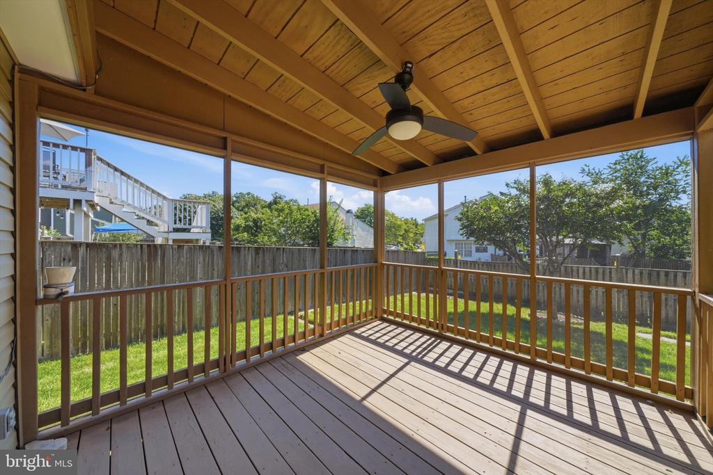 6305 JUANITA COURT