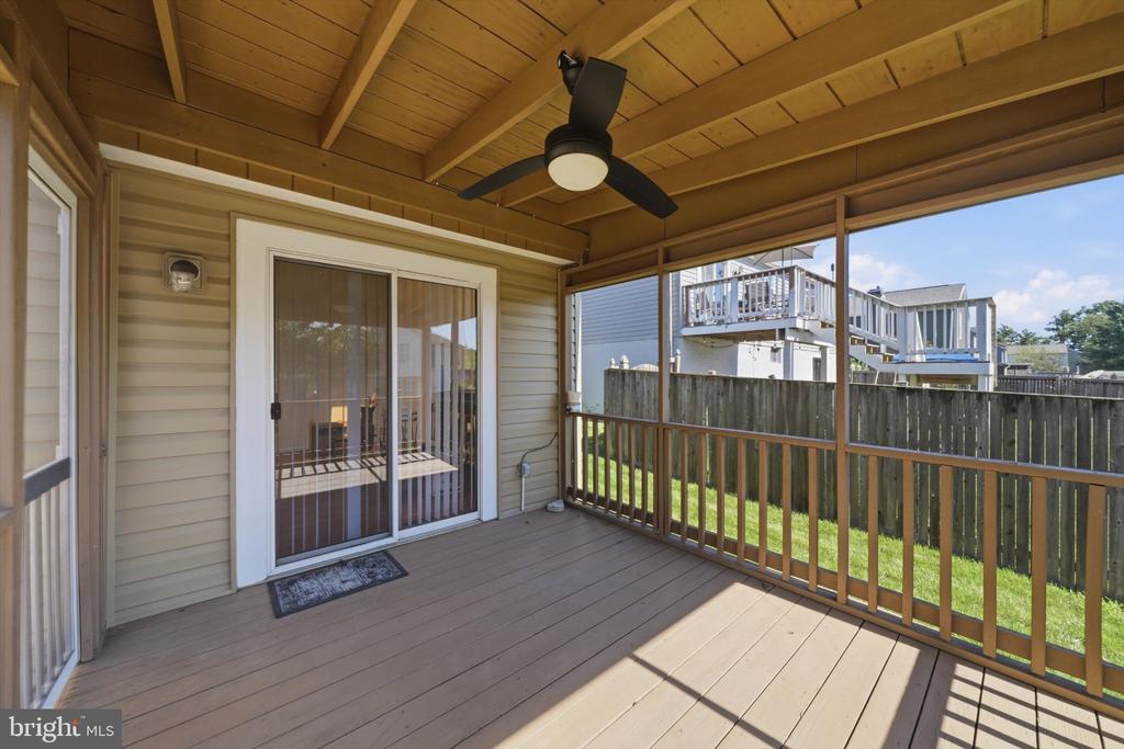 6305 JUANITA COURT