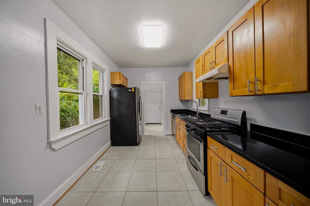 3606 BUNKER HILL ROAD