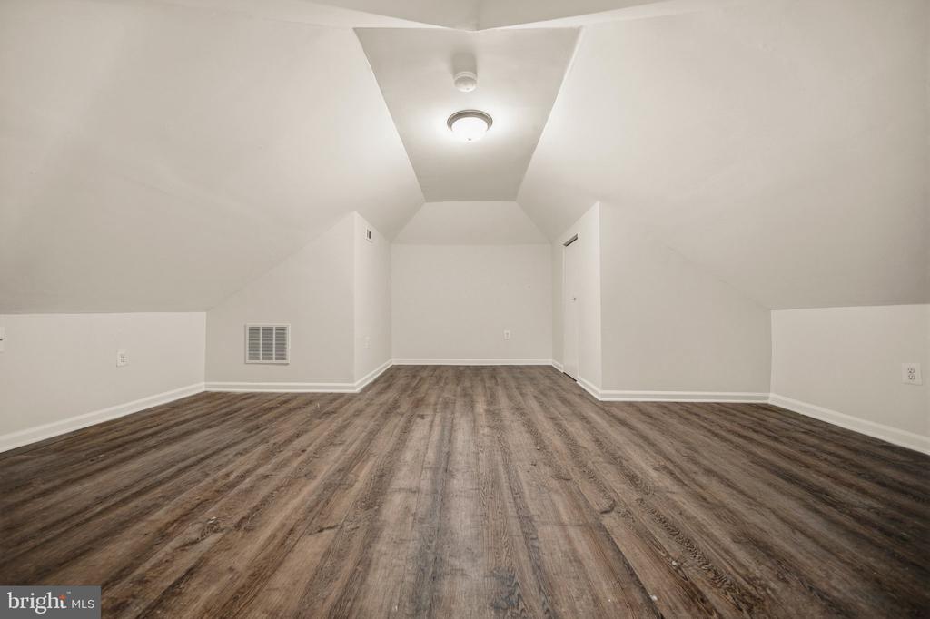 3606 BUNKER HILL ROAD