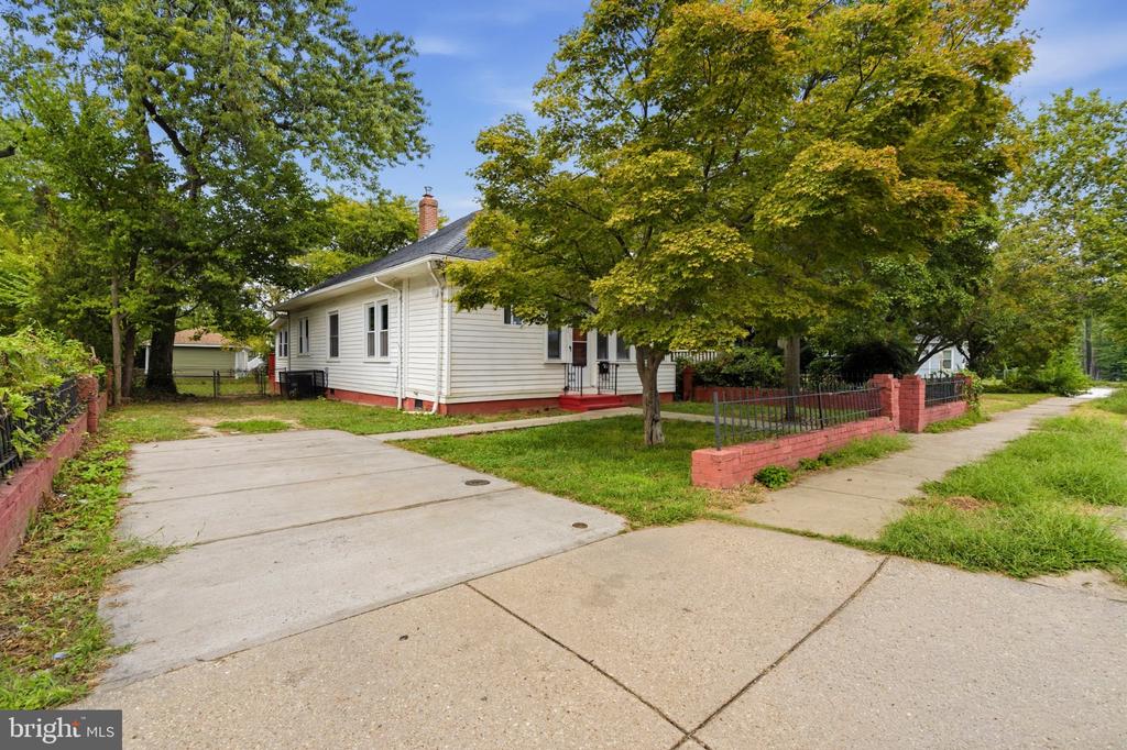 3606 BUNKER HILL ROAD