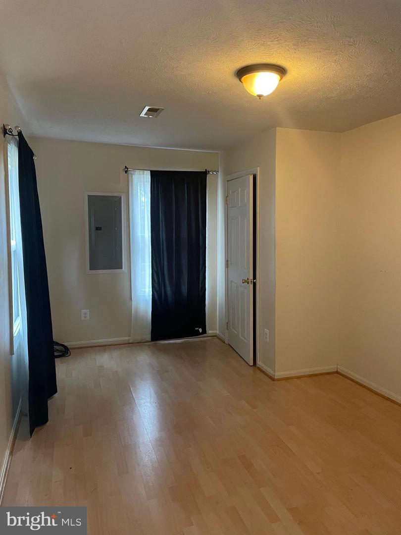 36198 Sunrise AVENUE
