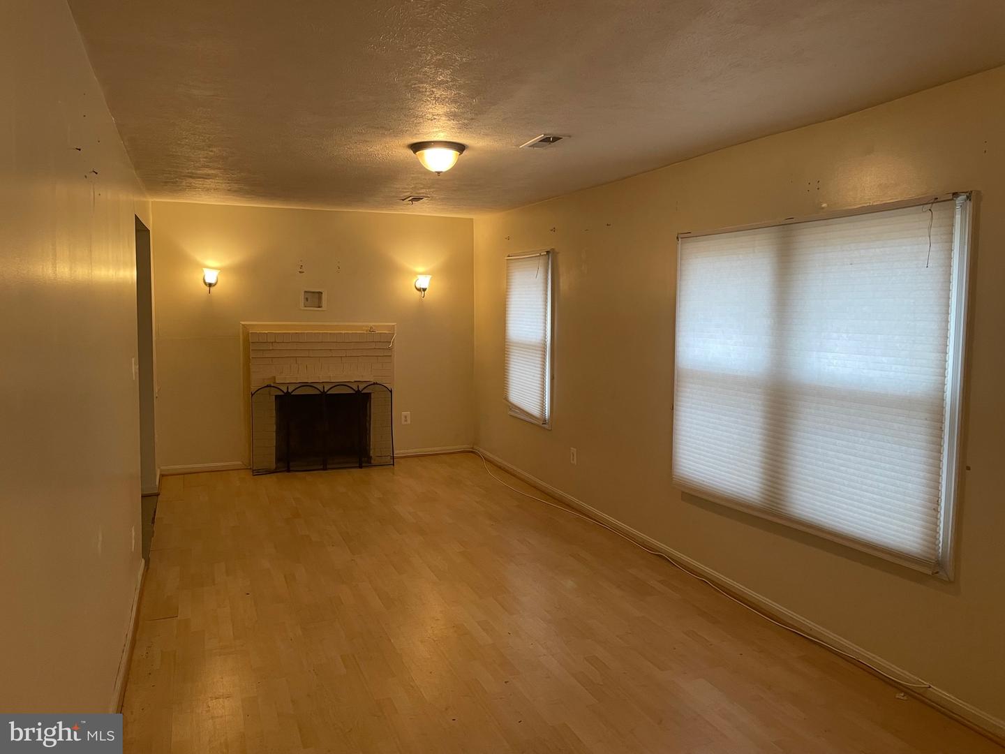 36198 Sunrise AVENUE