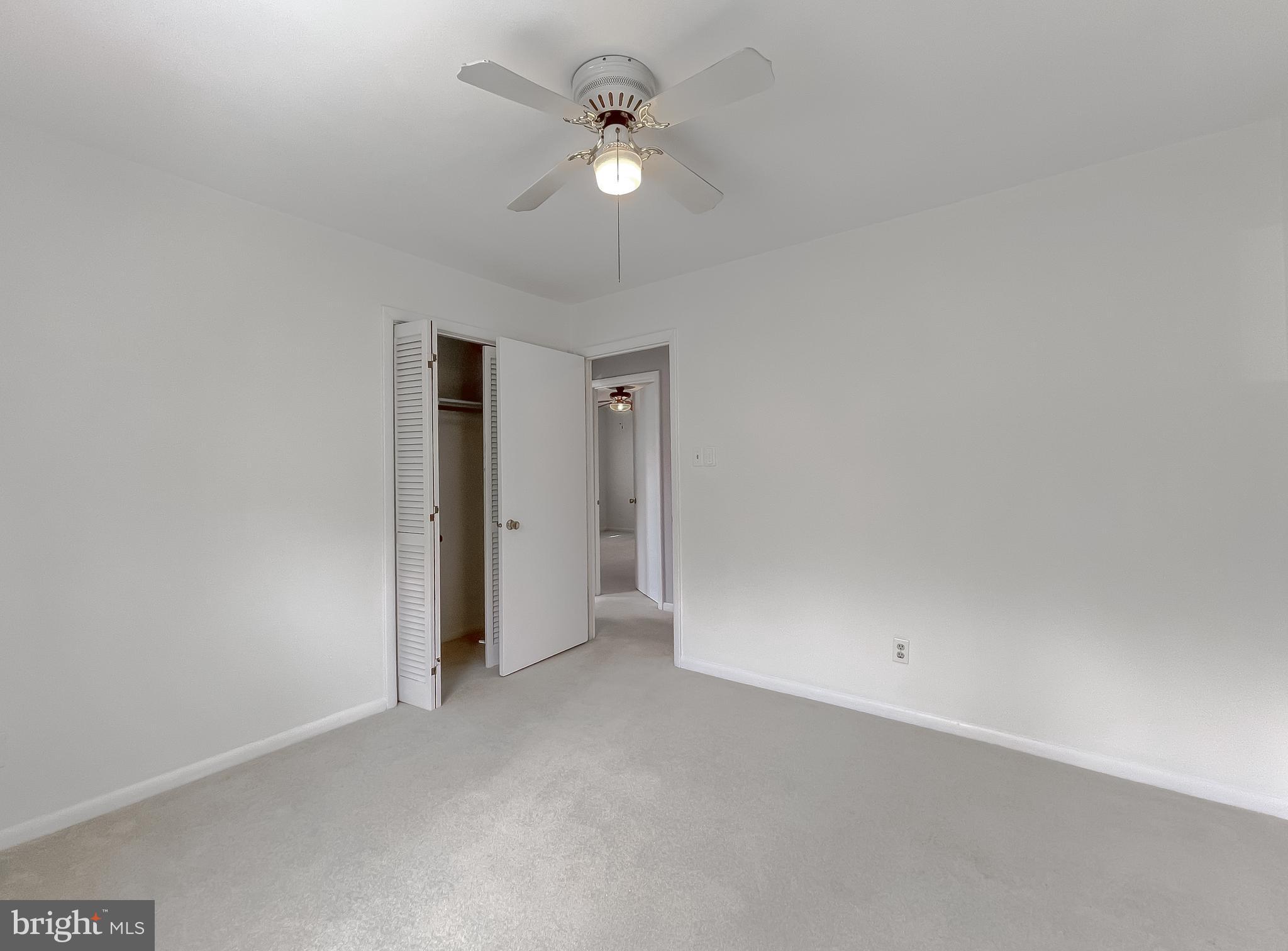 23085 ESPERANZA DRIVE