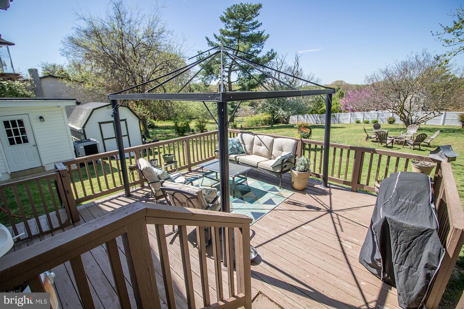 21807 POTOMAC VIEW DRIVE