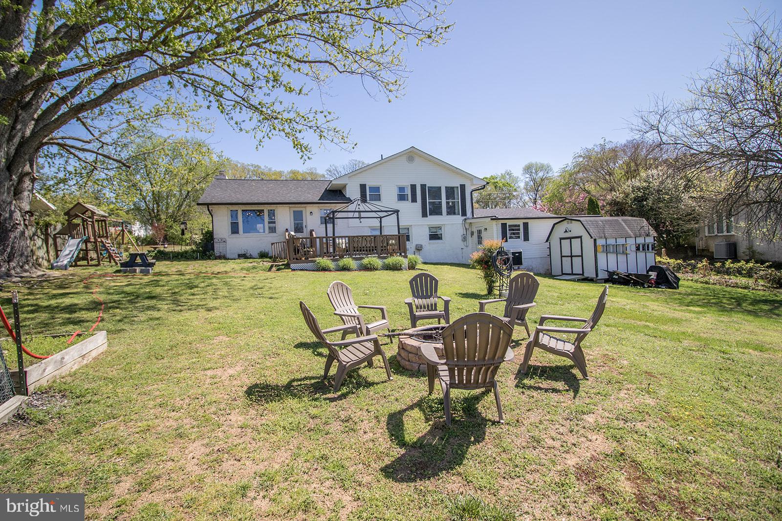 21807 POTOMAC VIEW DRIVE