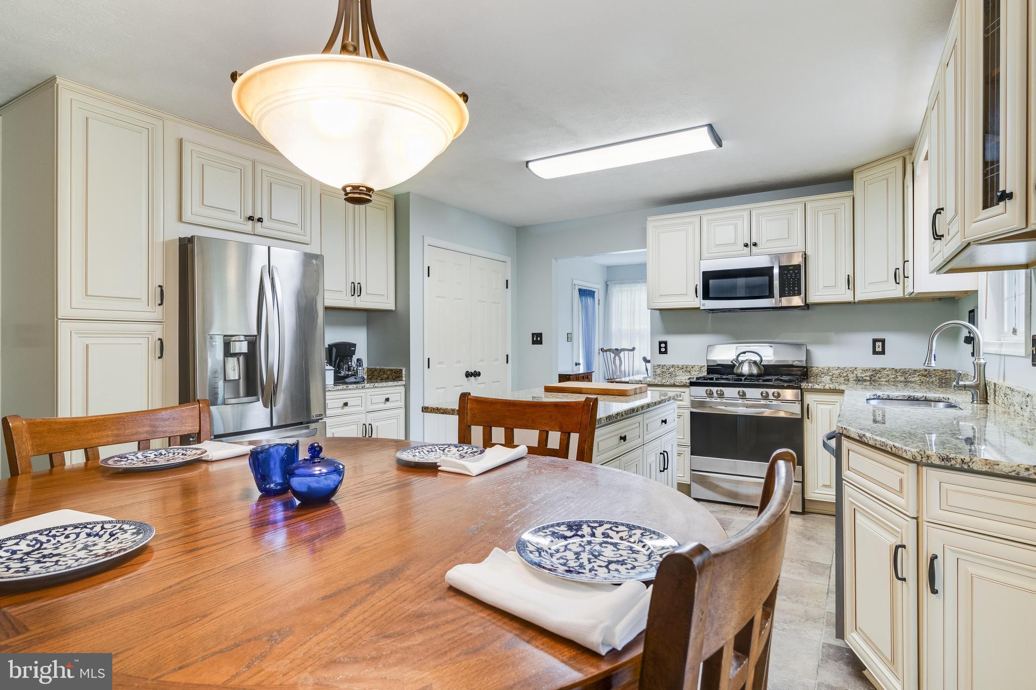 21747 POTOMAC VIEW DRIVE
