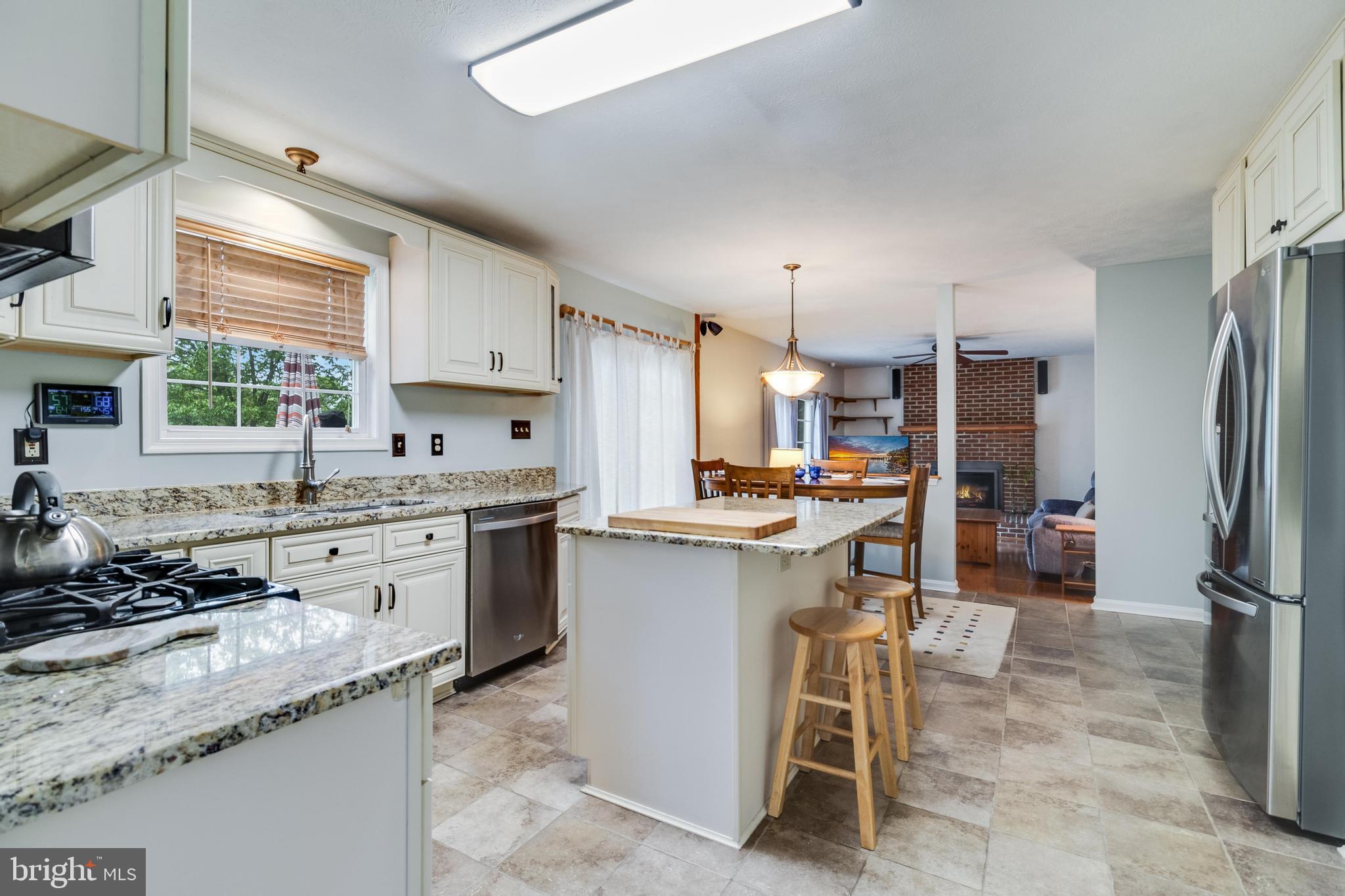 21747 POTOMAC VIEW DRIVE