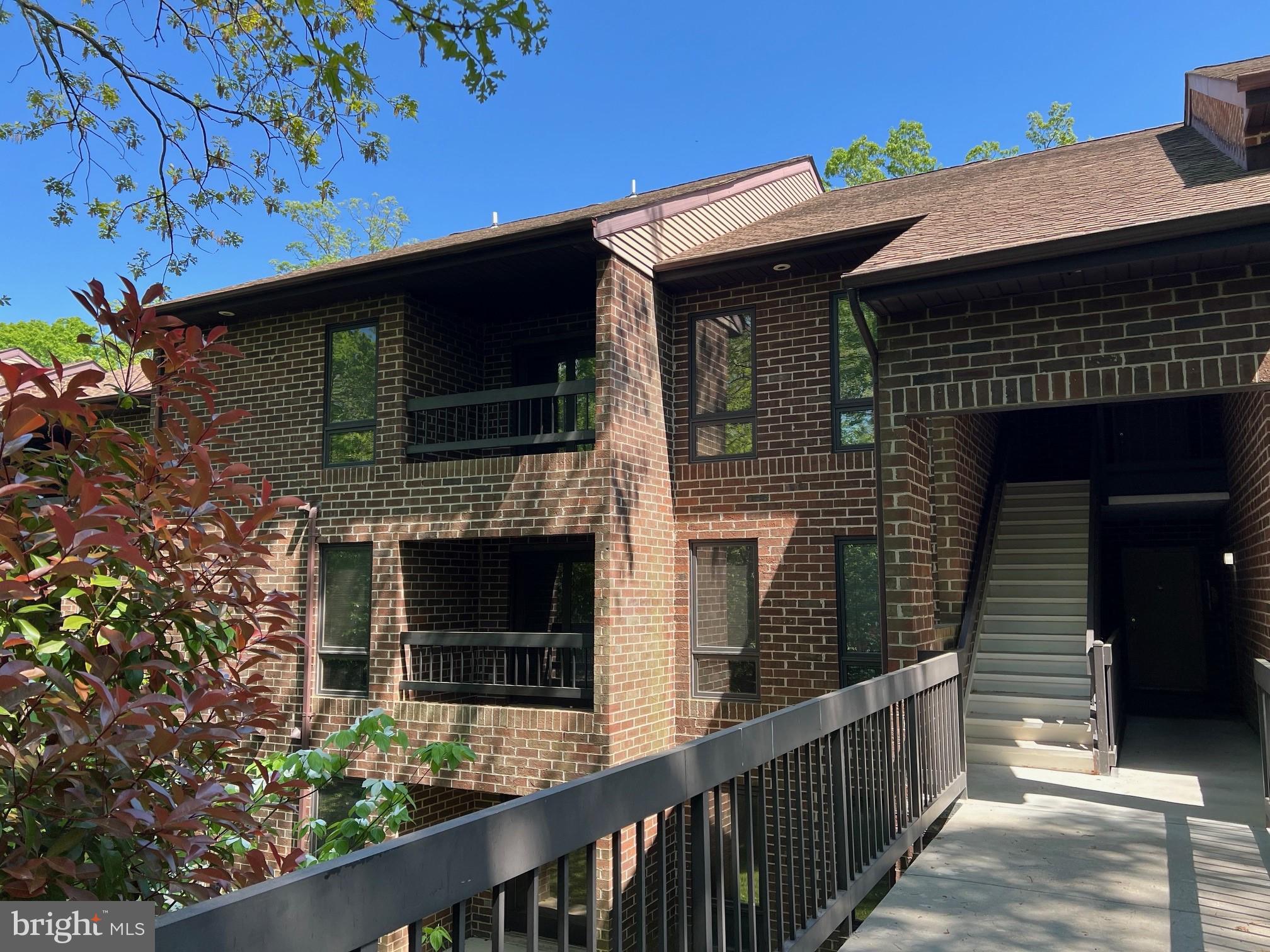 23240 CHESTNUT OAK COURT 1045