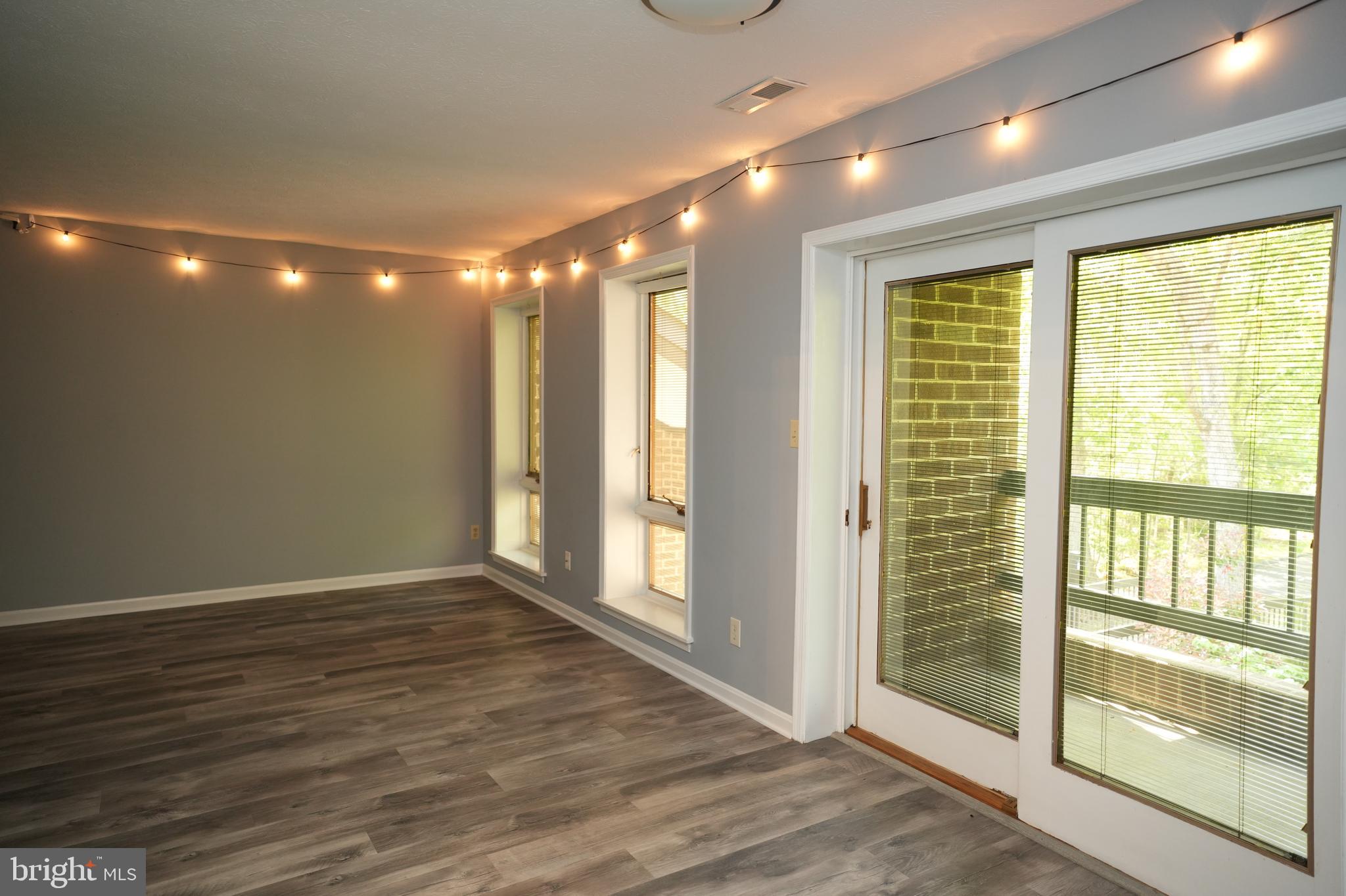 23240 CHESTNUT OAK COURT 1045