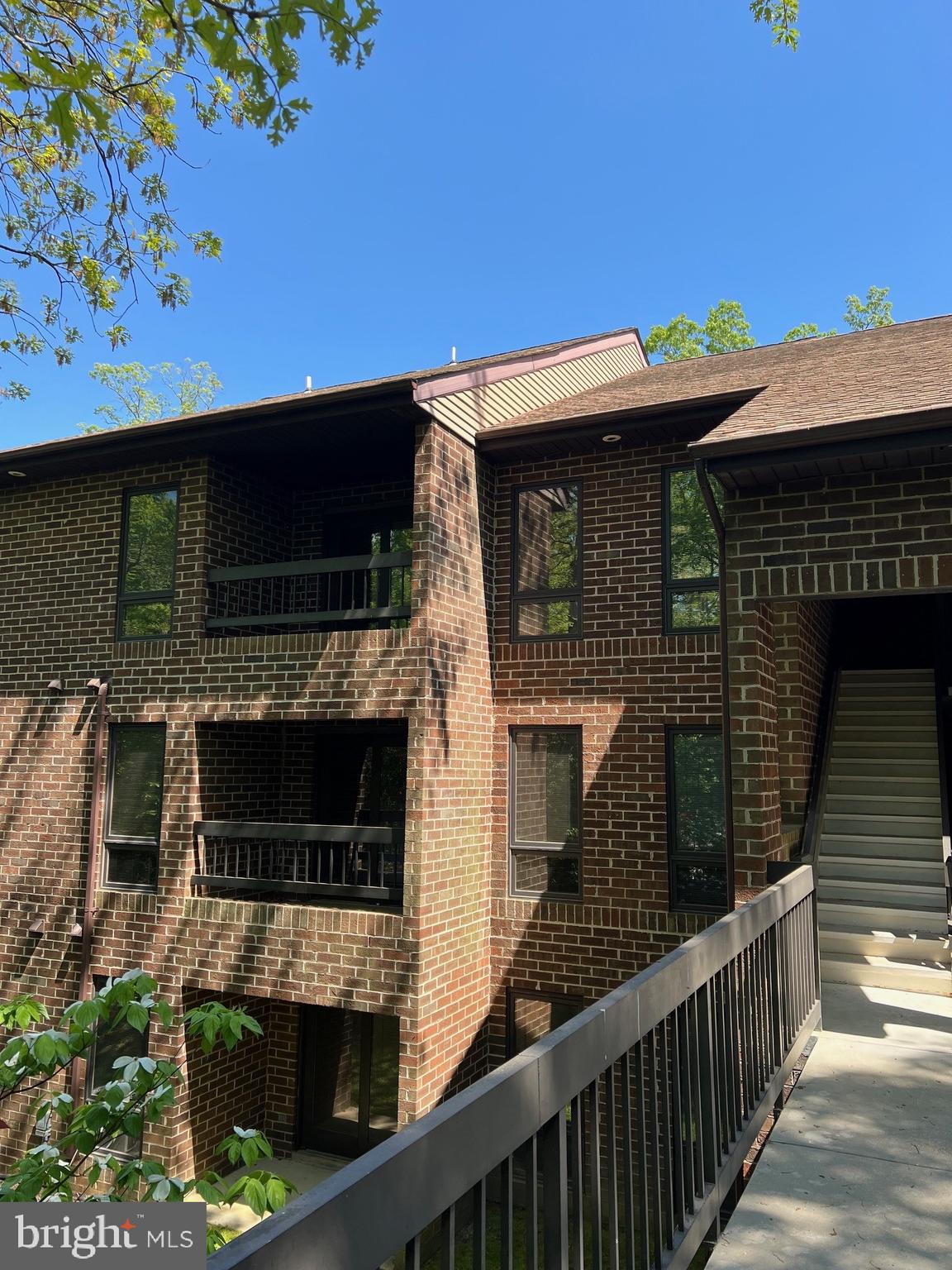 23240 CHESTNUT OAK COURT 1045