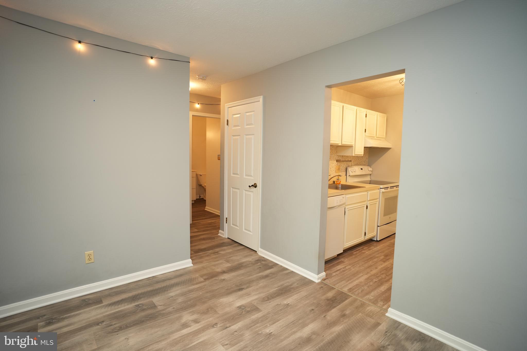 23240 CHESTNUT OAK COURT 1045