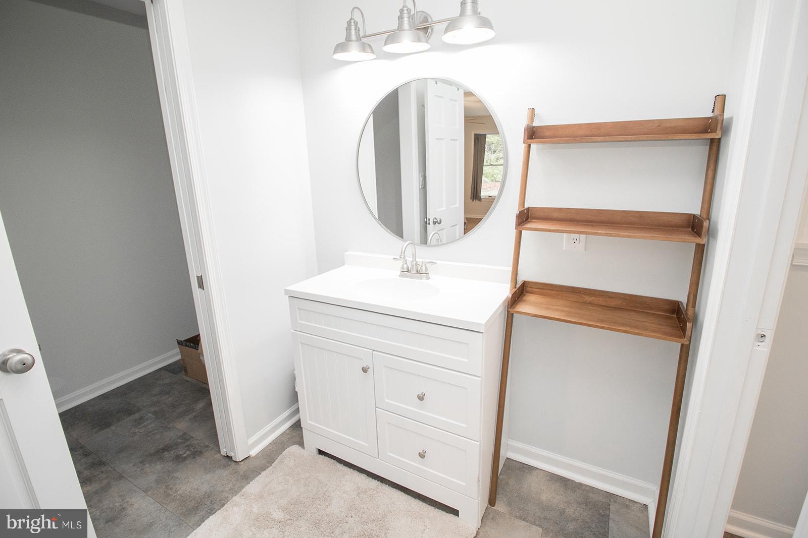 41140 PAW PAW HOLLOW LANE
