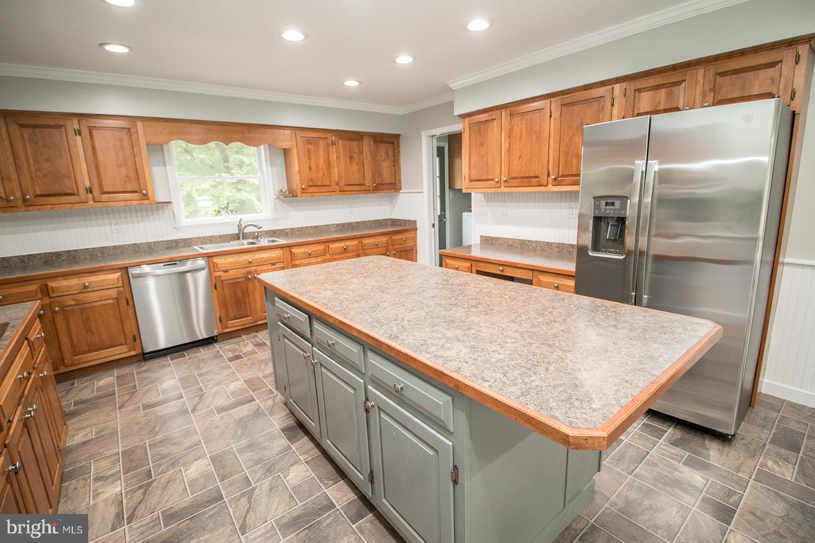 41140 PAW PAW HOLLOW LANE